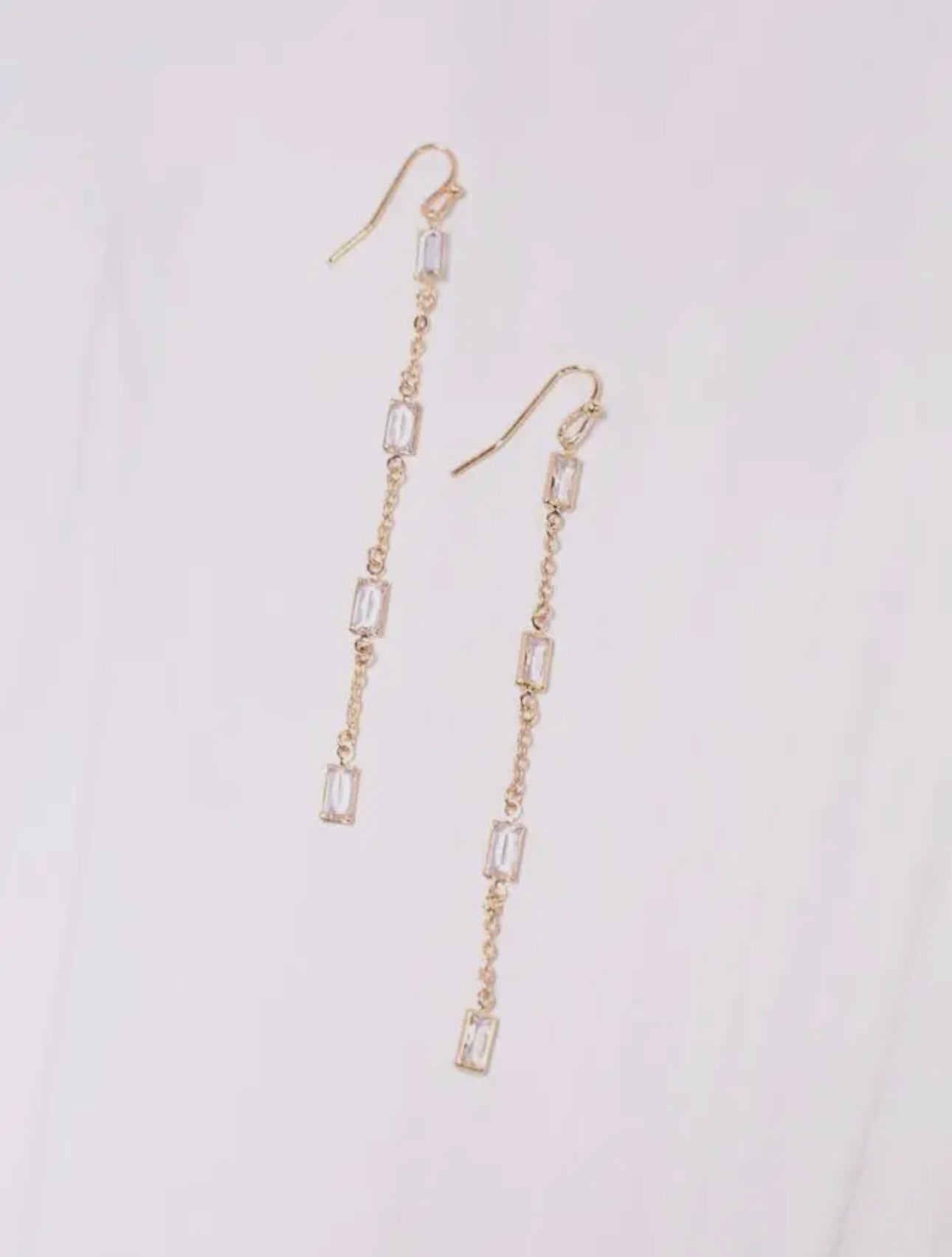 SALDANA DROP EARRING