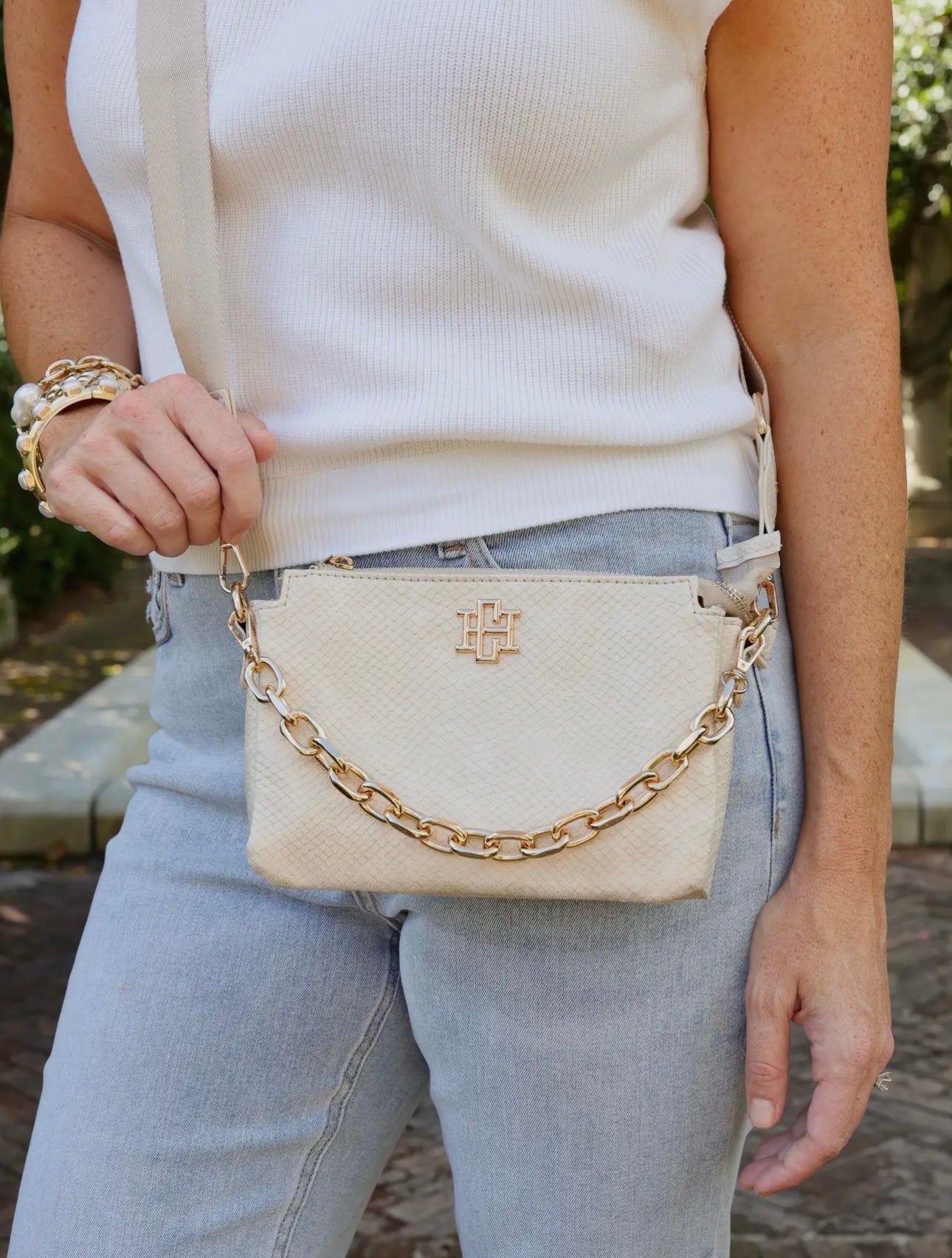 JACE CROSSBODY